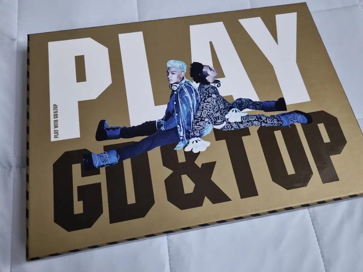 GD&TOP 지디앤탑 Play with GD&TOP DVD+포토북 | 브랜드 중고거래
